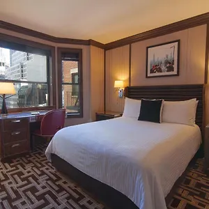 Iroquois Times Square ניו יורק