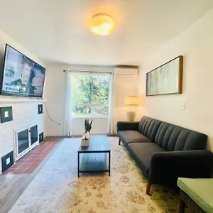https://super-privacy-lakeshore-forest-home-at-haller-lake.seattlehotelsites.com